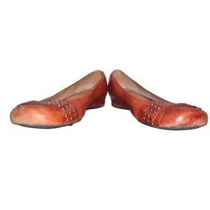 Nurture Women's Leather metal dot studded‎ tip closed toe flats